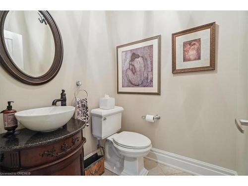 559 Golfview Court, Oakville, ON - Indoor Photo Showing Bathroom