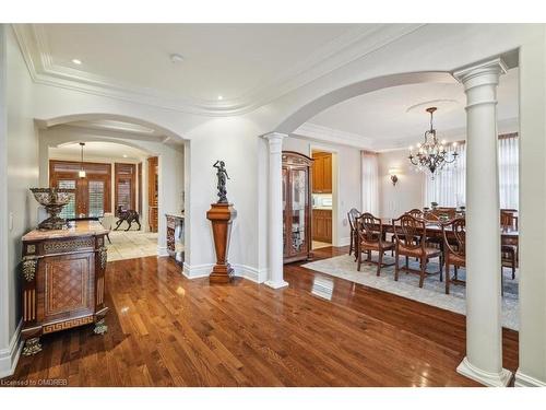 559 Golfview Court, Oakville, ON - Indoor