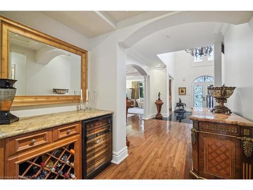 559 Golfview Court, Oakville, ON - Indoor