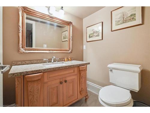 559 Golfview Court, Oakville, ON - Indoor Photo Showing Bathroom