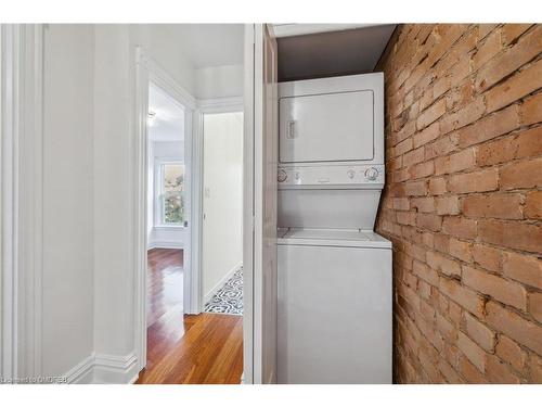 56 Colbourne Street, Hamilton, ON - Indoor Photo Showing Laundry Room