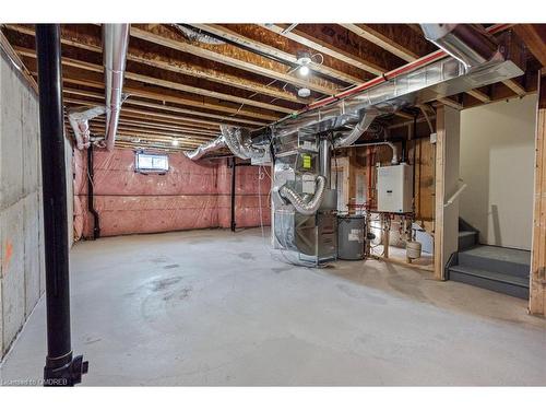 1354 William Halton Parkway, Halton, ON - Indoor Photo Showing Basement