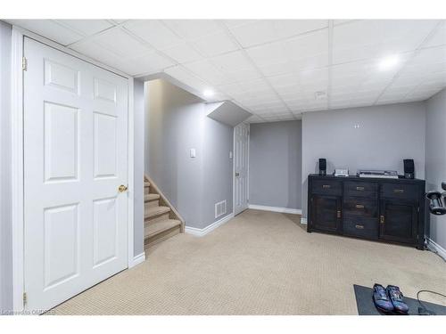 259 Littlewood Drive, Oakville, ON - Indoor