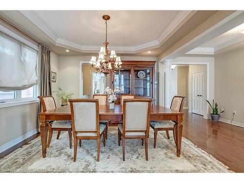 1510 Craigleith Road, Oakville, ON - Indoor Photo Showing Dining Room