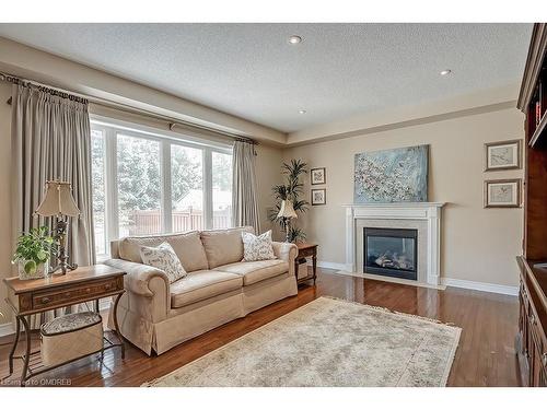 1510 Craigleith Road, Oakville, ON - Indoor Photo Showing Living Room With Fireplace