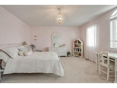 1510 Craigleith Road, Oakville, ON - Indoor Photo Showing Bedroom