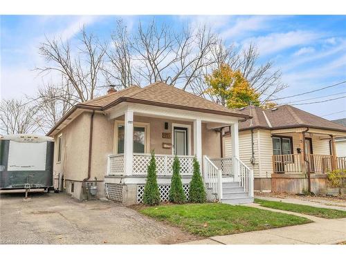 120 Vale Avenue, St. Catharines, ON - Outdoor With Deck Patio Veranda With Facade