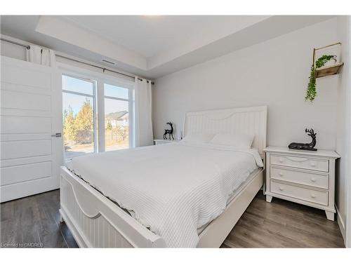 103-175 Commonwealth Street, Kitchener, ON - Indoor Photo Showing Bedroom