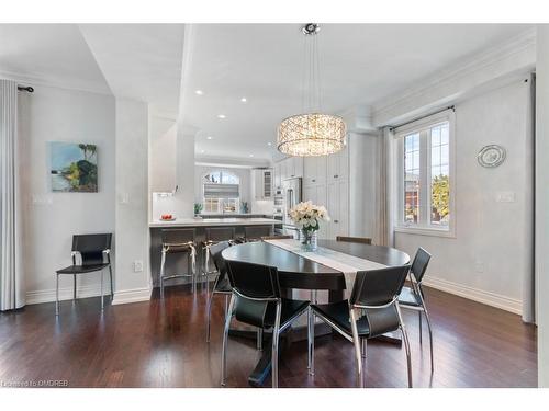 139 Wilson Street, Oakville, ON - Indoor Photo Showing Dining Room