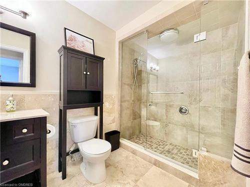 184 Dundas Street E, Waterdown, ON - Indoor Photo Showing Bathroom