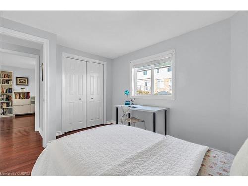 12 Zecca Drive, Guelph, ON - Indoor Photo Showing Bedroom