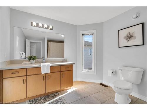 12 Zecca Drive, Guelph, ON - Indoor Photo Showing Bathroom