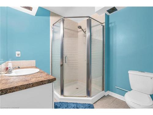 12 Zecca Drive, Guelph, ON - Indoor Photo Showing Bathroom