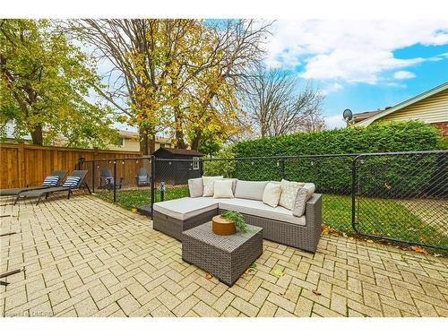 665 Montego Crescent, Burlington, ON - Outdoor With Deck Patio Veranda With Backyard