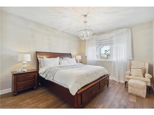 10 Campbell Street Street, Thorold, ON - Indoor Photo Showing Bedroom