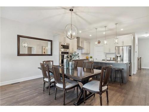 10 Campbell Street Street, Thorold, ON - Indoor Photo Showing Dining Room