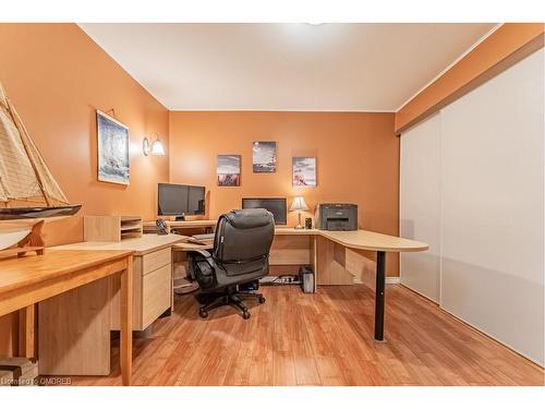 2080 Sixth Line, Oakville, ON - Indoor Photo Showing Office