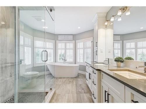 3 Country Lane Crescent, Halton Hills, ON - Indoor Photo Showing Bathroom