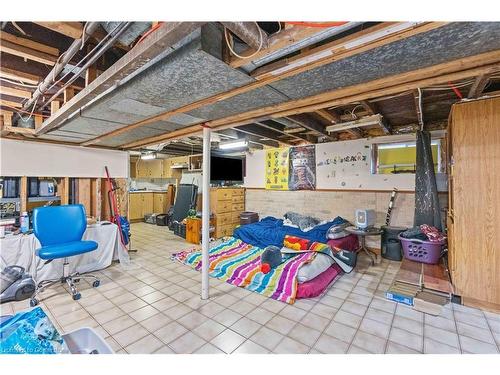 47 Barnesdale Avenue N, Hamilton, ON - Indoor Photo Showing Basement