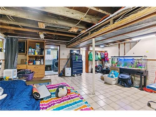 47 Barnesdale Avenue N, Hamilton, ON - Indoor Photo Showing Basement