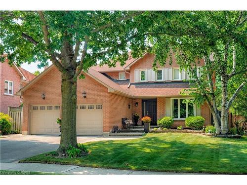 400 Claremont Crescent, Oakville, ON - Outdoor