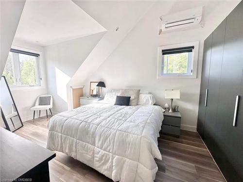 796363 Grey 19 Road, The Blue Mountains, ON - Indoor Photo Showing Bedroom