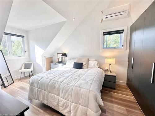 796363 Grey 19 Road, The Blue Mountains, ON - Indoor Photo Showing Bedroom