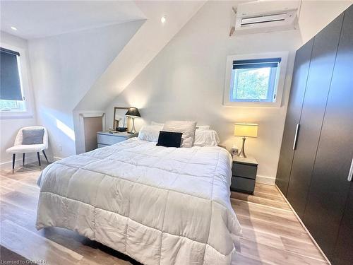 796363 Grey 19 Road, The Blue Mountains, ON - Indoor Photo Showing Bedroom