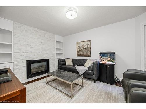 265 River Glen Boulevard, Oakville, ON - Indoor Photo Showing Living Room With Fireplace