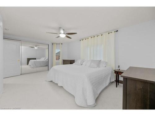 265 River Glen Boulevard, Oakville, ON - Indoor Photo Showing Bedroom