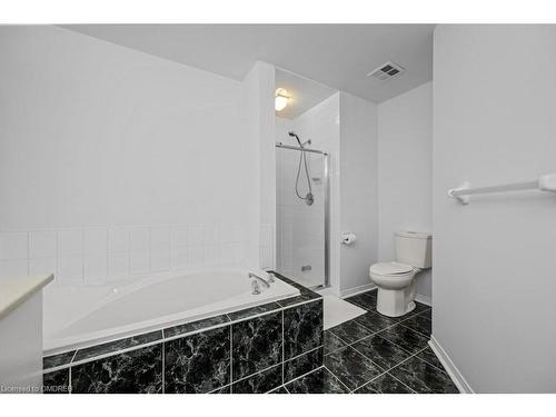 265 River Glen Boulevard, Oakville, ON - Indoor Photo Showing Bathroom