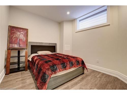 1164 Bridge Road, Oakville, ON - Indoor Photo Showing Bedroom