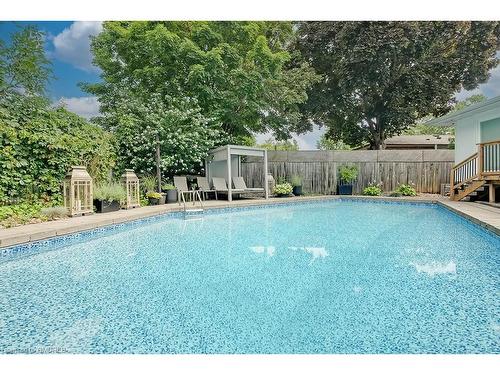 105 Osborne Crescent, Oakville, ON - Outdoor With In Ground Pool With Backyard