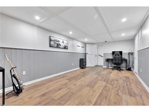 59-5475 Lakeshore Road, Burlington, ON - Indoor Photo Showing Other Room