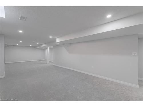 35-550 Grey Street, Brantford, ON - Indoor Photo Showing Other Room