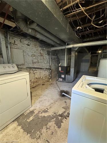 75 Cathcart Street, Hamilton, ON - Indoor Photo Showing Laundry Room