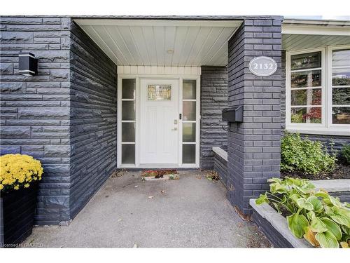 2132 Maplewood Drive, Burlington, ON - Outdoor