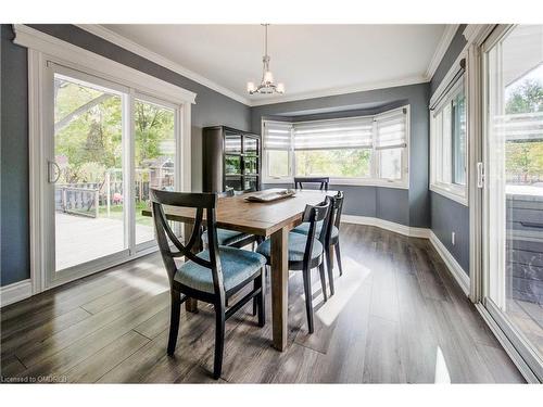 2132 Maplewood Drive, Burlington, ON - Indoor Photo Showing Dining Room