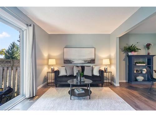 12-1301 Upper Gage Avenue, Hamilton, ON - Indoor Photo Showing Living Room