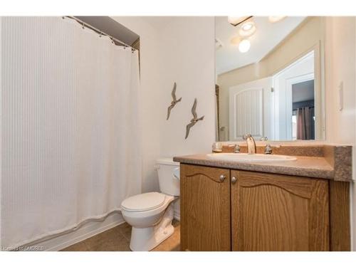 113 Aird Court, Milton, ON - Indoor Photo Showing Bathroom