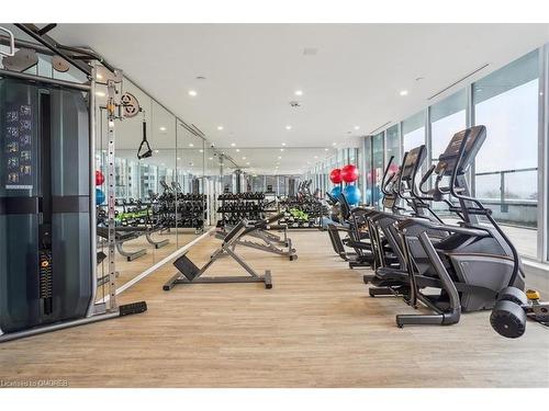 1610-370 Martha Street, Burlington, ON - Indoor Photo Showing Gym Room