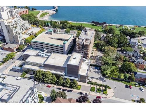 310-1441 Elgin Street, Burlington, ON - Outdoor With Body Of Water With View