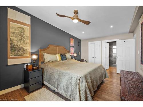 Ph6-2175 Marine Drive, Oakville, ON - Indoor Photo Showing Bedroom