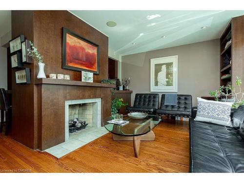 319 Macdonald Road, Oakville, ON - Indoor Photo Showing Living Room With Fireplace