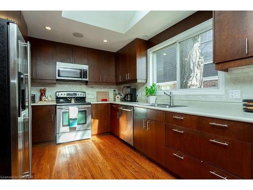 319 Macdonald Road, Oakville, ON - Indoor Photo Showing Kitchen