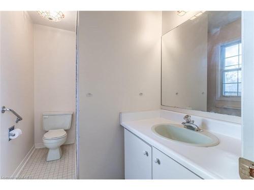 3465 Wilmot Crescent, Oakville, ON - Indoor Photo Showing Bathroom