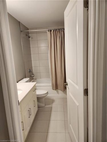 1022 Wright Drive, Midland, ON - Indoor Photo Showing Bathroom