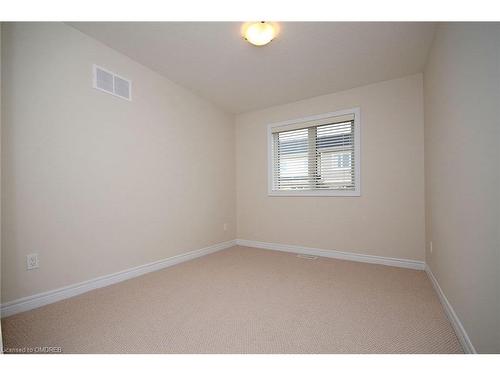 30 Skinner Drive, Guelph, ON - Indoor Photo Showing Other Room