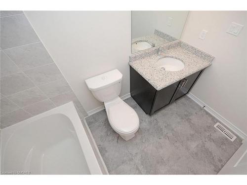 30 Skinner Drive, Guelph, ON - Indoor Photo Showing Bathroom