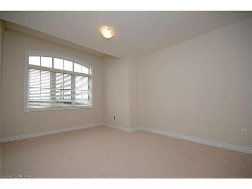 30 Skinner Drive, Guelph, ON - Indoor Photo Showing Other Room